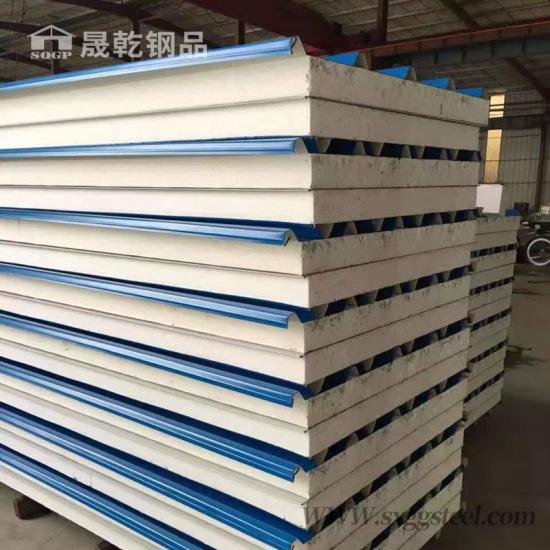 Insulated foam sandwich roof panel